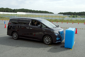 自動ブレーキ搭載車